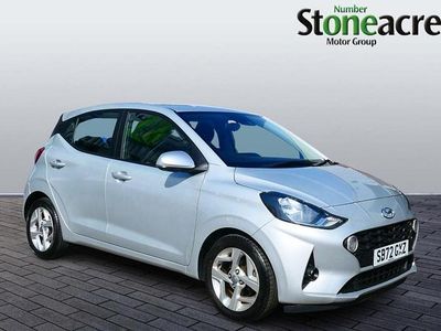Used Hyundai i10 SE 67 HP (49 kW) 2023 Silver Hatchback
