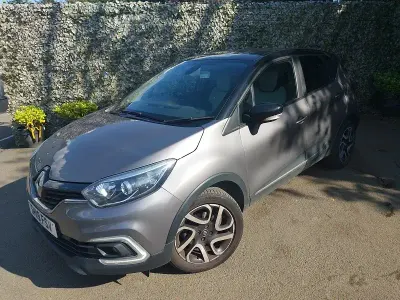 Used Renault Captur Iconic 90 HP (66 kW) 2019 Grey SUV