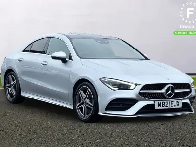 Begagnad Mercedes CLA200 AMG Line Premium Plus 163 HK (119 kW) 2021 Silver Sportkupé
