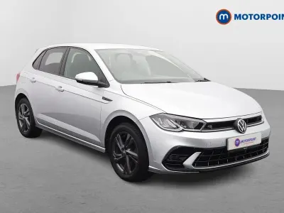 Begagnad VW Polo R-line 2022 Silver Halvkombi