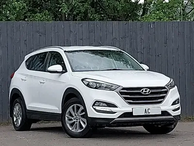 Gebraucht Hyundai Tucson SE 116 PS (85 kW) 2015 Weiß SUV