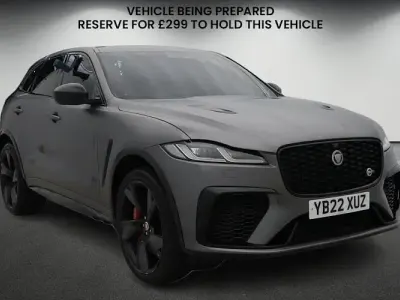 Used Jaguar F-Pace SVR 551 HP (405 kW) 2022 Eiger grey SUV