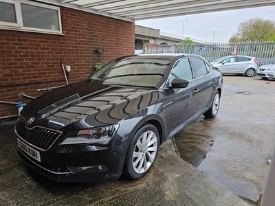 used Skoda Superb Hatchback (2016/16)1.4 TSI (150bhp) SE L Executive 5d