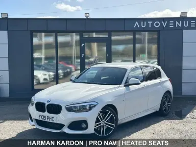 Used BMW 120 Efficient Dynamics 190 HP (139 kW) 2019 White Hatchback