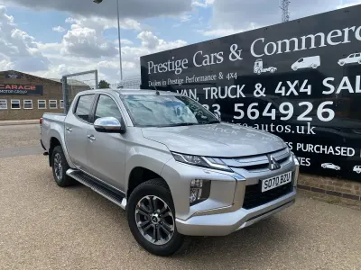Used Mitsubishi L200 150 HP (110 kW) 2021 Silver Pickup