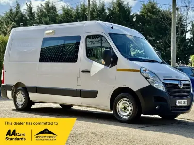 Begagnad Vauxhall Movano 2019 Vit Minibuss