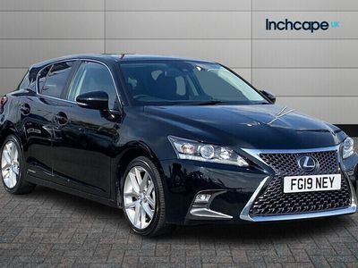 Lexus CT200h