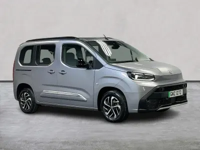 Used Toyota Proace Verso City 100 kW (136 HP) 2025 Grey Estate