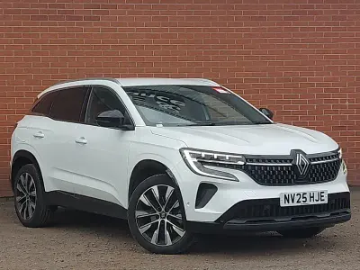 Used Renault Austral Techno 200 HP (147 kW) 2025 White SUV