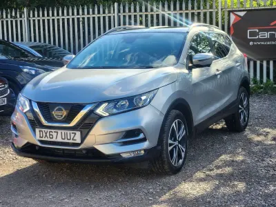Begagnad Nissan Qashqai N-Connecta 2017 Silver SUV