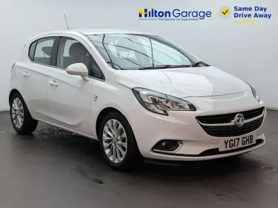 Used Vauxhall Corsa 90 HP (66 kW) 2017 White Hatchback