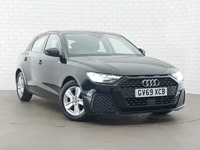 Begagnad Audi A1 Design 116 HK (85 kW) 2020 Svart SUV