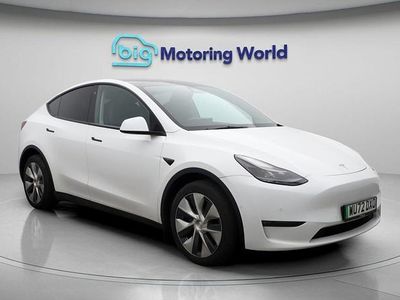 White Used 2022 Tesla Model Y Long Range AWD SUV | £23,300 (Good price)
