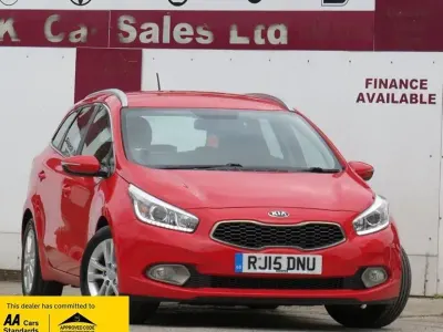 Used Kia Ceed Sportswagon 126 HP (92 kW) 2015 Red Estate