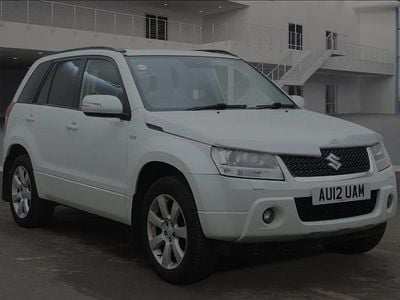 Used Suzuki Grand Vitara SZ5 129 HP (94 kW) 2012 White SUV