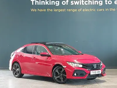 Begagnad Honda Civic EX 129 HK (94 kW) 2018 Röd Halvkombi