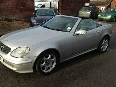 used Mercedes SLK230 2dr Auto 2.3