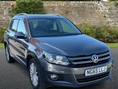 Second-hand VW Tiguan Edition 150 CP (110 kW) 2016 Gri SUV