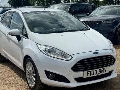 Used Ford Fiesta Titanium X 125 HP (91 kW) 2013 White Hatchback
