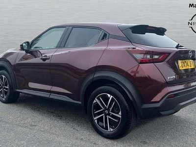 Used Nissan Juke N-Connecta 114 HP (83 kW) 2025 Red SUV