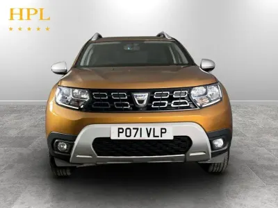 Used Dacia Duster Prestige 100 HP (73 kW) 2021 Orange SUV