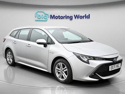 Used Toyota Corolla 122 HP (89 kW) 2021 Silver Estate