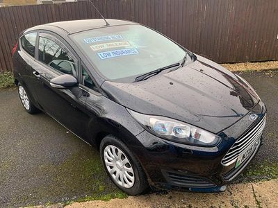 Used Ford Fiesta Zetec 82 HP (60 kW) 2015 Black Hatchback