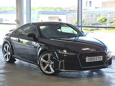 Używany Audi TT S-Line 245 KM (180 kW) 2019 Czarny Coupe