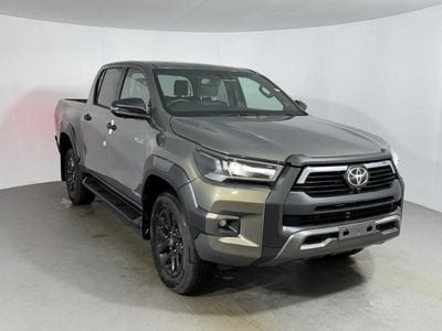 Novo Toyota HiLux 204 HP (150 kW) 2026 Castanho Pickup