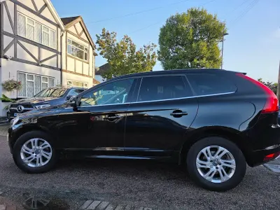 Used Volvo XC60 SE 190 HP (139 kW) 2016 Black SUV