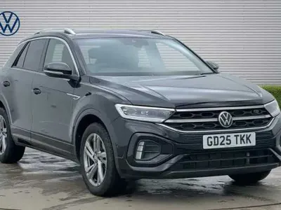 Używany VW T-Roc R-line 150 KM (110 kW) 2025 Czarny SUV