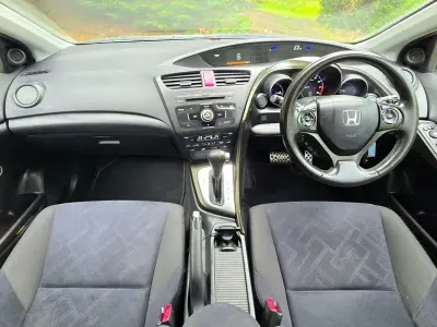 Used Honda Civic ES 2013 Silver Hatchback