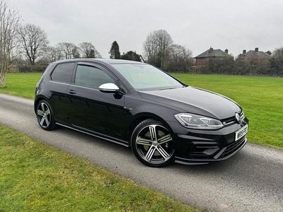 Black Used 2019 VW Golf VII R Hatchback | £21,995 (Good price)