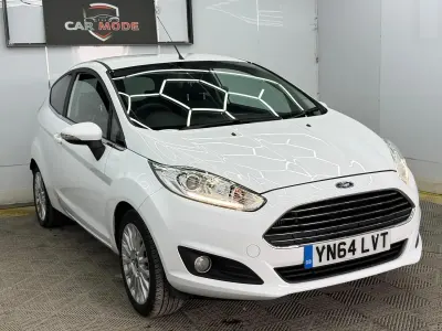 Used Ford Fiesta Titanium 2014 White Hatchback