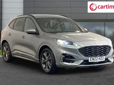 Używany Ford Kuga ST-Line 150 KM (110 kW) 2022 Srebrny SUV