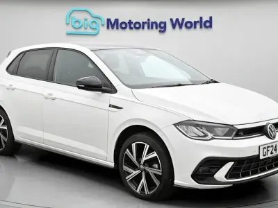 Begagnad VW Polo R-line 110 HK (80 kW) 2024 Vit Halvkombi