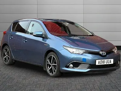 Used Toyota Auris Hybrid