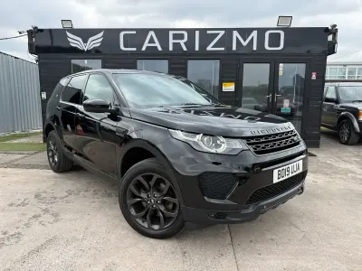 Used Land Rover Discovery 5 Landmark 2019 Black SUV