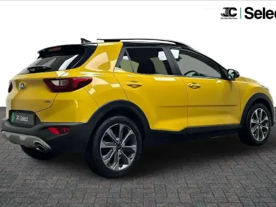 Used Kia Stonic 117 HP (86 kW) 2020 Yellow SUV