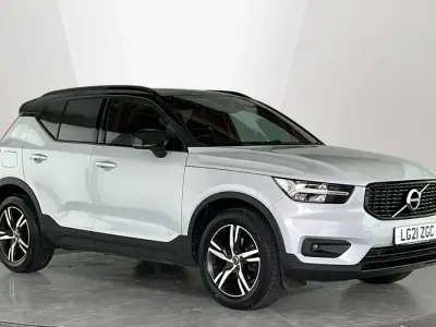 Used Volvo XC40 R-Design 161 HP (118 kW) 2021 SUV
