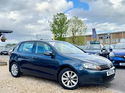 Używany VW Golf VII Match 105 KM (77 kW) 2012 Niebieski Hatchback