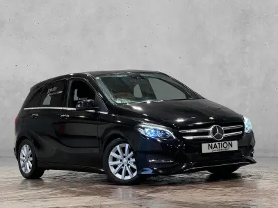 Begagnad Mercedes B180 Premium 2014 Svart Minibuss