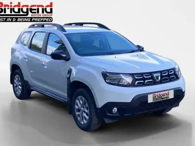 Used Dacia Duster Comfort 91 HP (66 kW) 2022 White SUV