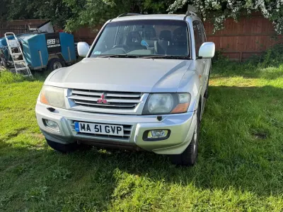 Used Mitsubishi Shogun 2002 Silver SUV