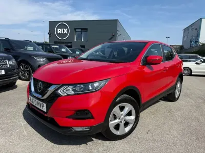 Used Nissan Qashqai Acenta Premium 140 HP (102 kW) 2020 Red SUV