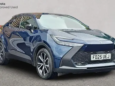 Used Toyota C-HR Design 140 HP (102 kW) 2025 Midnight teal SUV