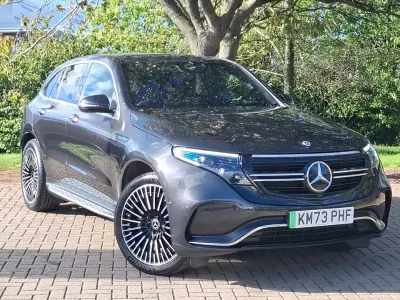 Usado Mercedes EQC400 AMG Line Premium 300 kW (408 HP) 2023 Cinzento SUV