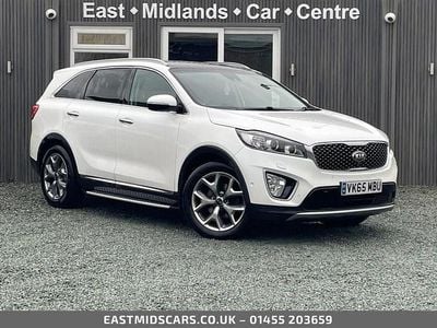 White Used 2015 Kia Sorento SUV | £10,995 (Expensive)