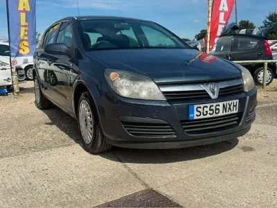 Used Vauxhall Astra 2006 Blue Hatchback