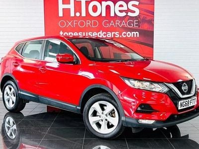 Used Nissan Qashqai Acenta Premium 140 HP (102 kW) 2019 Red SUV